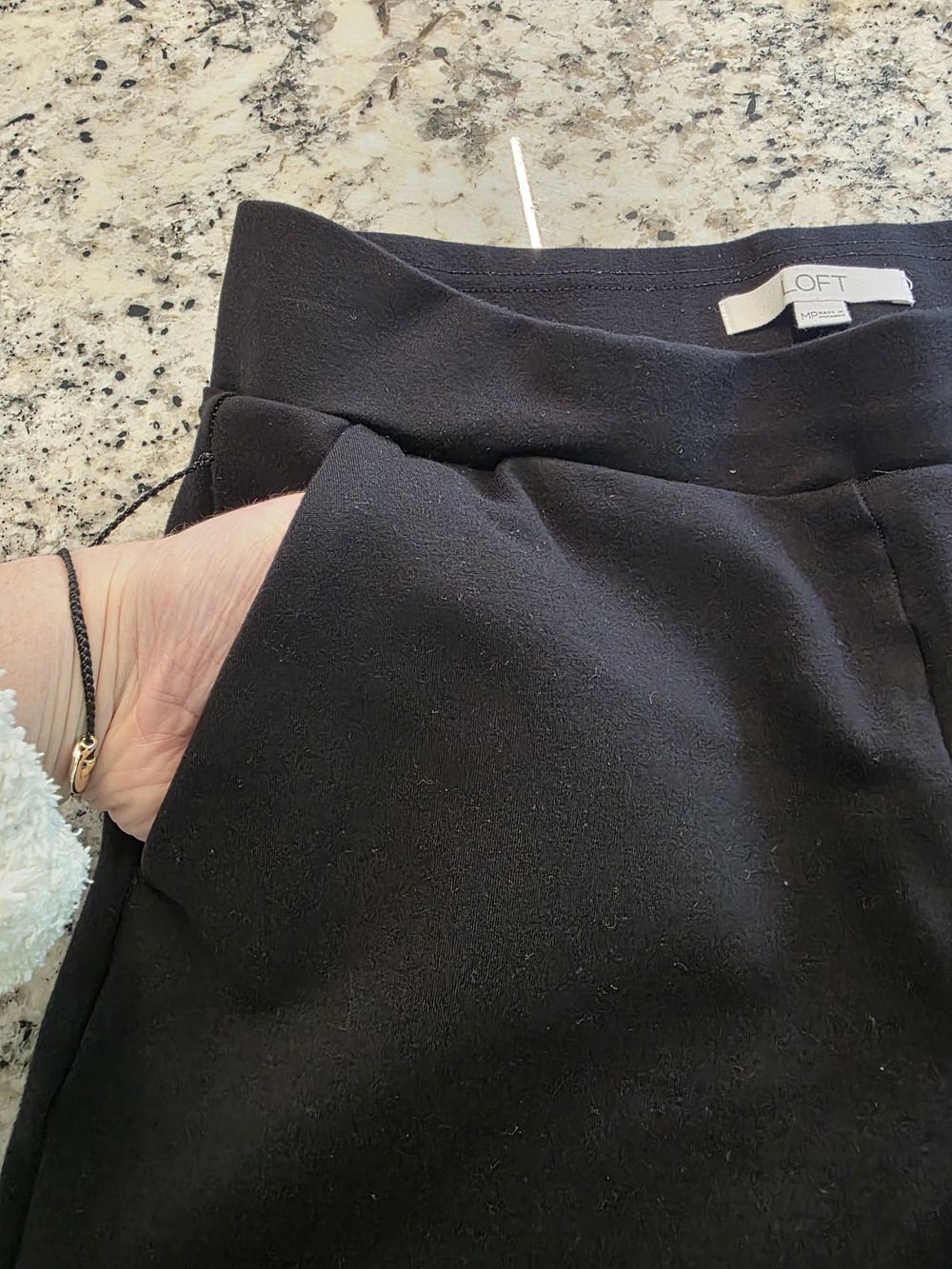 LOFT Black Ankle-Length Knit Pants - Picture 6 of 9